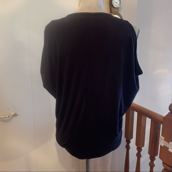 Michael Kors Navy Blue Short Sleeve Blouse with Gold Bar Keyhole - Picture 2 of 4